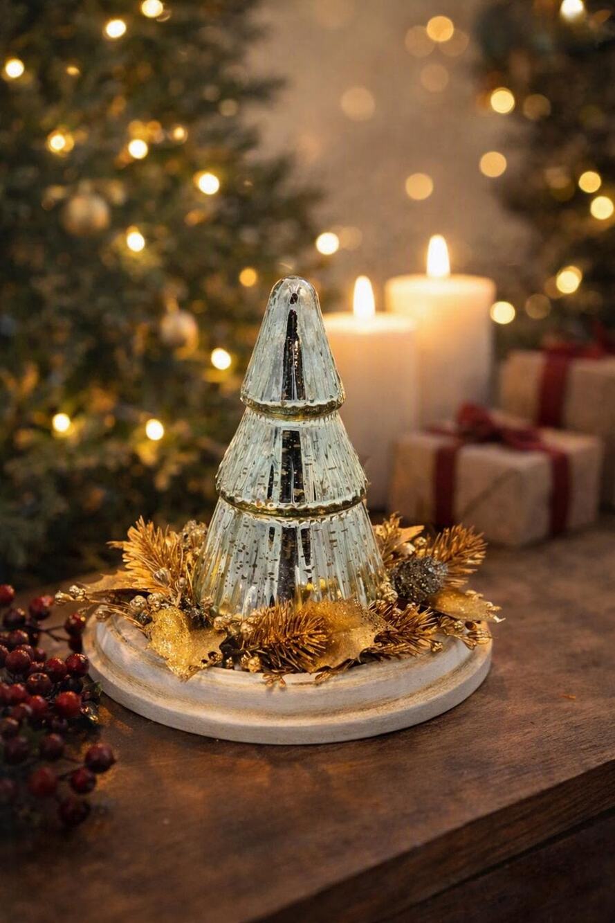 Christmas Tree Decor – Vintage‑Style Holiday Centerpiece, Winter Home Accent